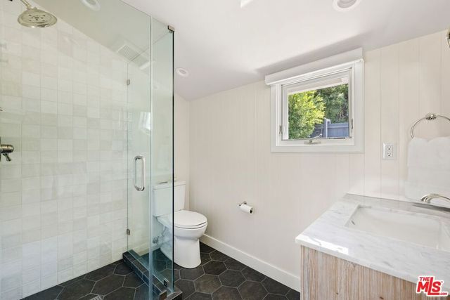 845 S Harvard Street, Santa Monica, CA 90403