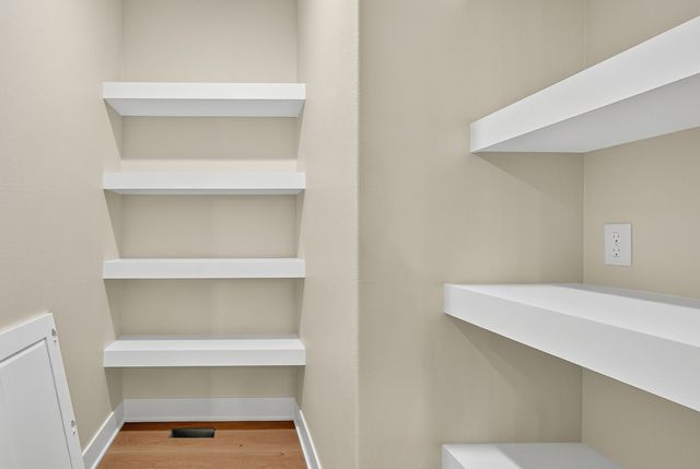 3794 NW 183rd Street, Clive, IA 50325