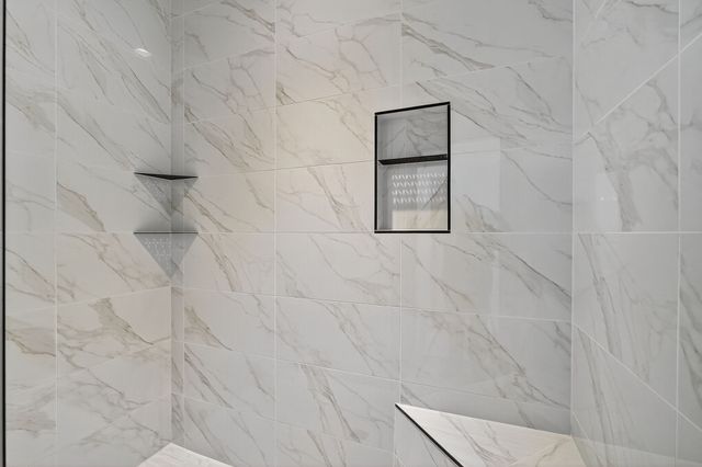 3794 NW 183rd Street, Clive, IA 50325