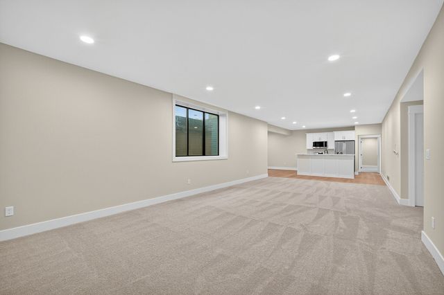 3794 NW 183rd Street, Clive, IA 50325