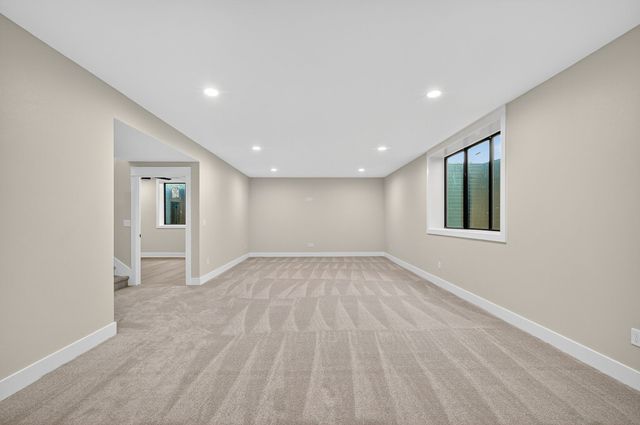 3794 NW 183rd Street, Clive, IA 50325