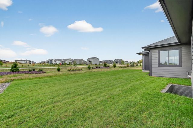 3794 NW 183rd Street, Clive, IA 50325