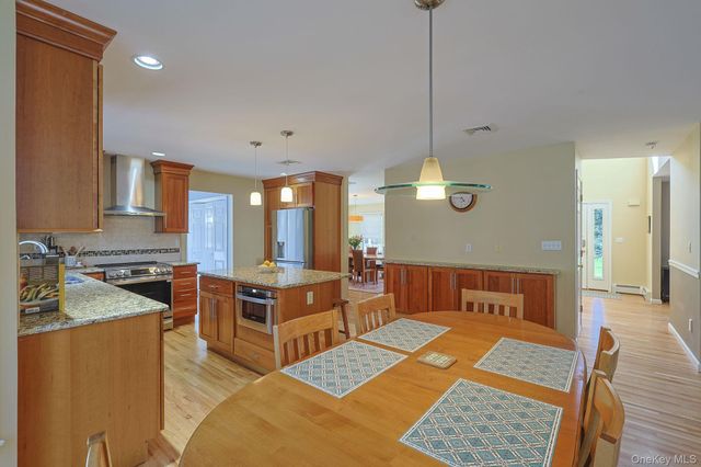343 County Route 1, Warwick, NY 10990