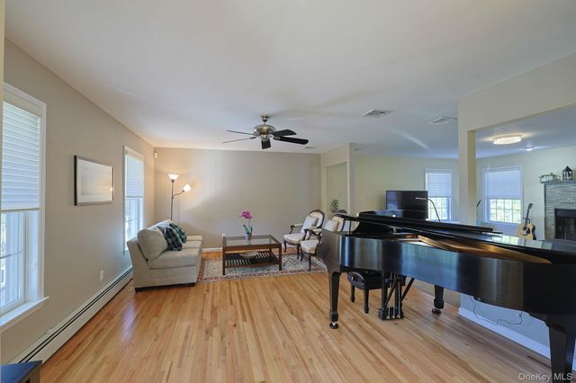 343 County Route 1, Warwick, NY 10990