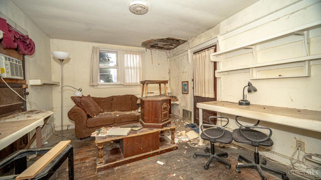 312 E Eighth Street, Manchester, OH 45144