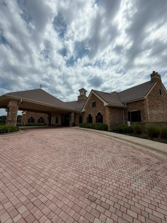 Image 51 of property listing at 13139 BROMBOROUGH DRIVE, Orlando, FL 32832