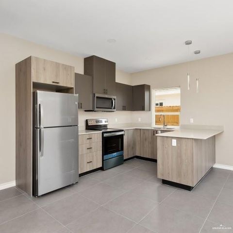 5809 Puffin Avenue 3, Mcallen, TX 78504