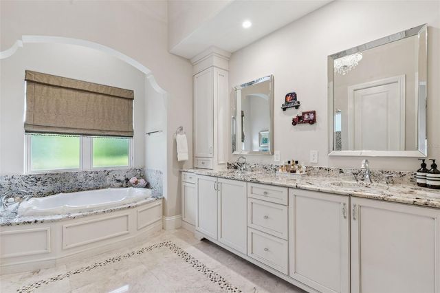 5067 SAWYER COVE WAY, Windermere, FL 34786