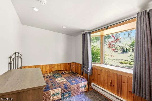 5 Sanoset Rd, Vernon Twp., NJ 07422