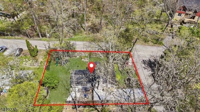 5 Sanoset Rd, Vernon Twp., NJ 07422