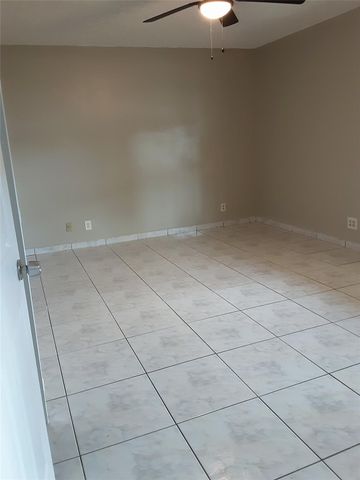 6345 SW 22nd Ct, Miramar, FL 33023