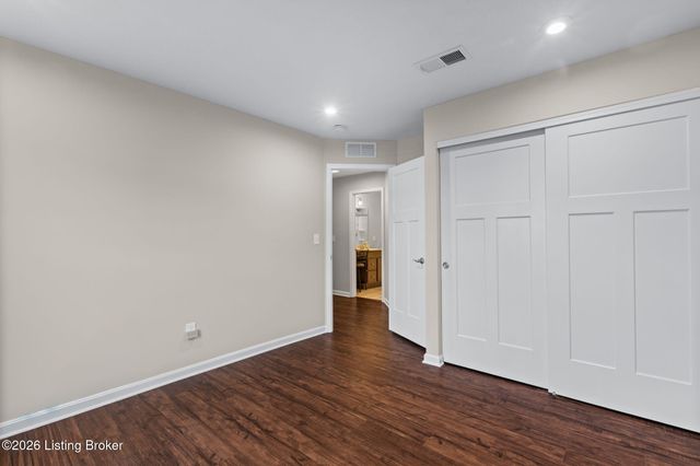 367 Copper Creek Dr, Mt Washington, KY 40047