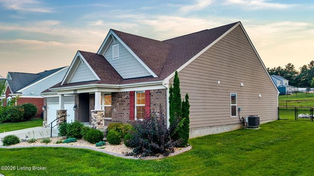 367 Copper Creek Dr, Mt Washington, KY 40047