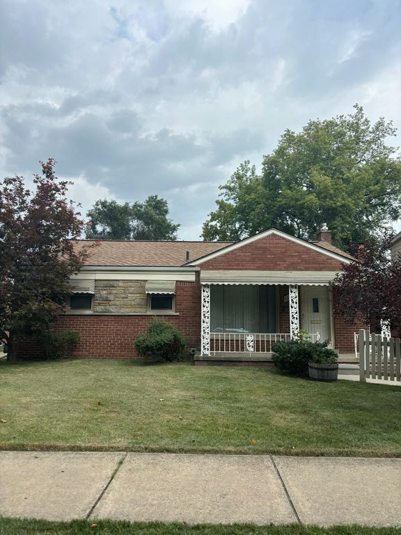 12116 Columbia Avenue, Redford Charter Twp, MI 48239