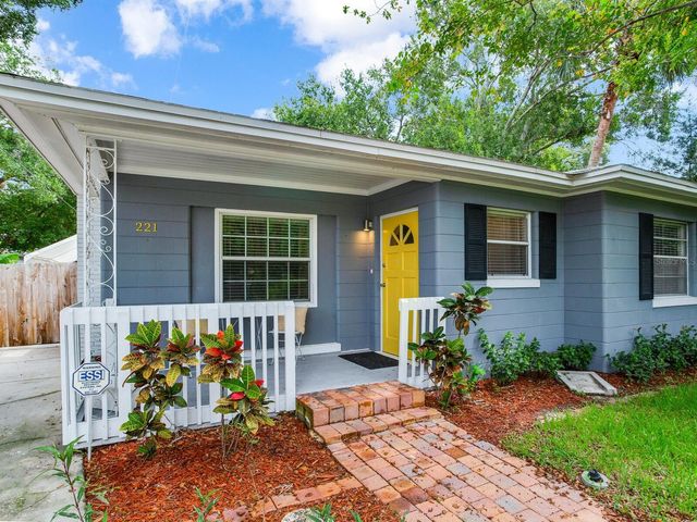 221 N CLEARVIEW AVENUE, Tampa, FL 33609