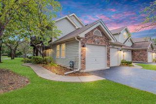 1028 Rockport Drive, Carol Stream, IL 60188