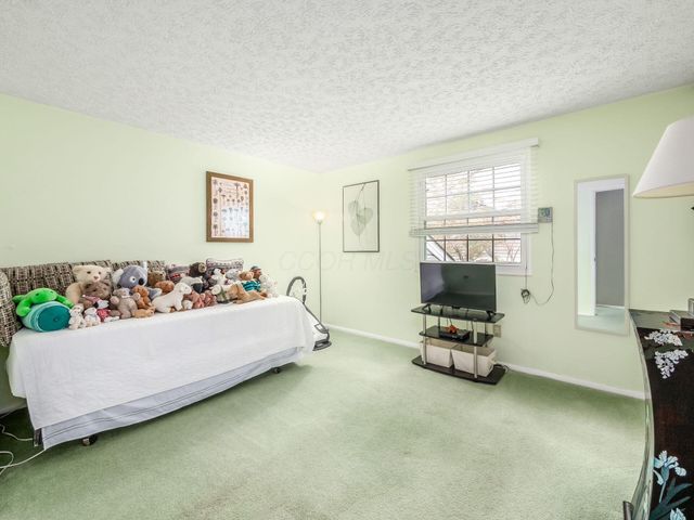 4804 Leybourne Drive, Hilliard, OH 43026