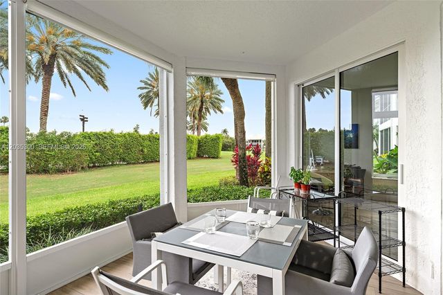 316 Spyglass Way, Jupiter, FL 33477