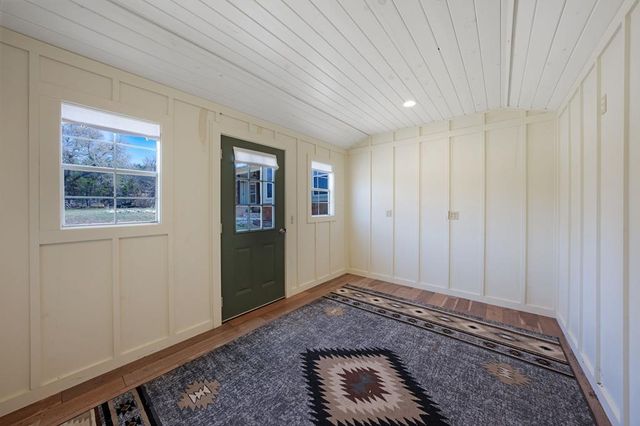 188 Mull Rd, Kerrville, TX 78028