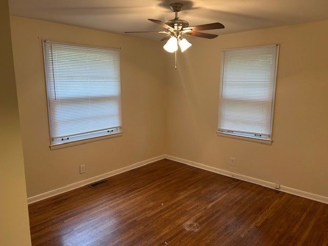 108 Meadowbrook Dr, Clarksville, TN 37042