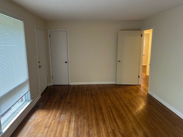 108 Meadowbrook Dr, Clarksville, TN 37042
