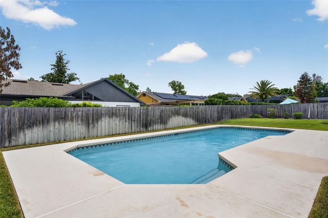 151 WHITE OAK CIRCLE, Maitland, FL 32751