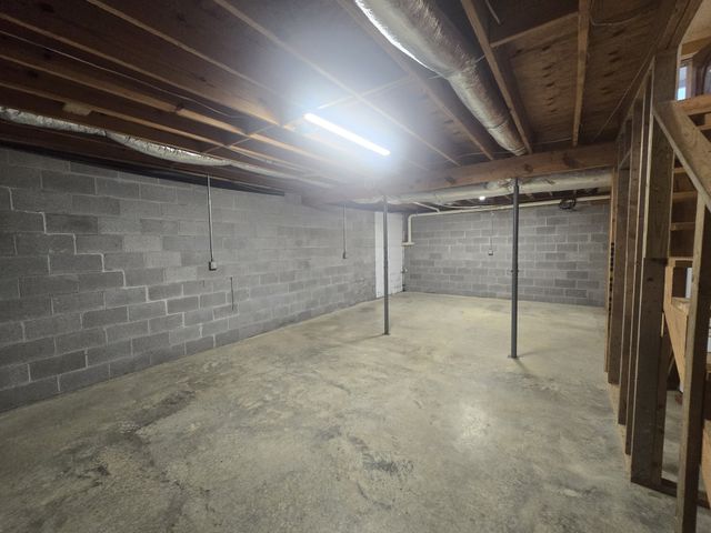 1754 Keyes Rd, Greenbrier, TN 37073