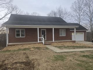 1754 Keyes Rd, Greenbrier, TN 37073