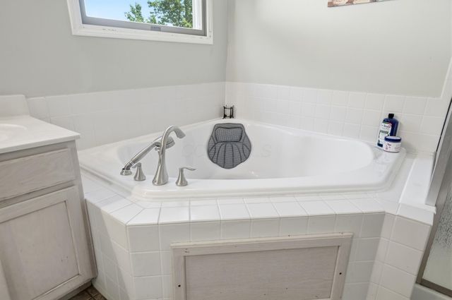 3168 Royal Dornoch Circle, Delaware, OH 43015