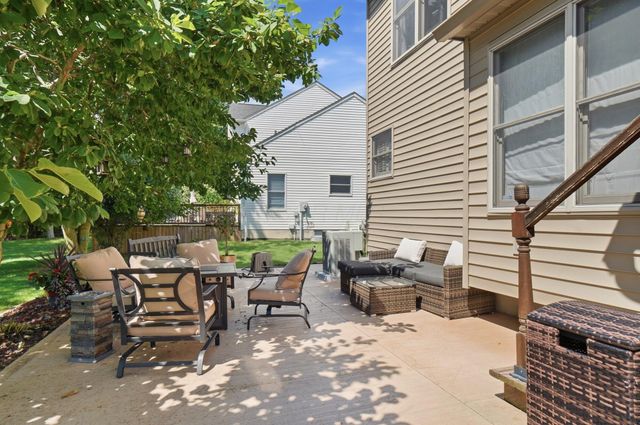 3168 Royal Dornoch Circle, Delaware, OH 43015