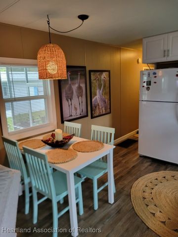 17 Armadillo Trail, Lake Placid, FL 33852