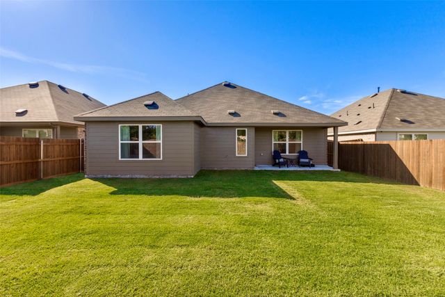 1021 Baker Bridge Drive, Forney, TX 75126