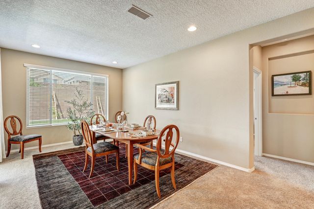 1601 Buffalo Brook Way NW, Albuquerque, NM 87120