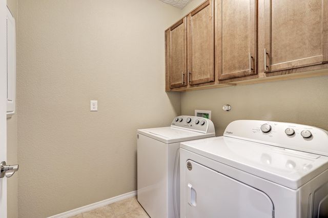 1601 Buffalo Brook Way NW, Albuquerque, NM 87120