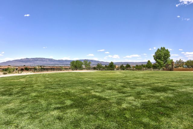 1601 Buffalo Brook Way NW, Albuquerque, NM 87120