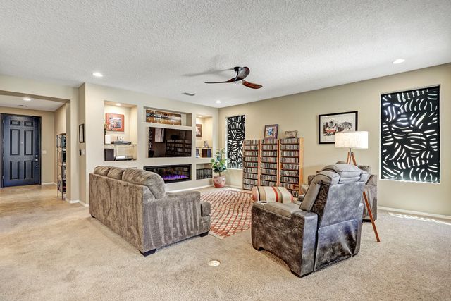 1601 Buffalo Brook Way NW, Albuquerque, NM 87120