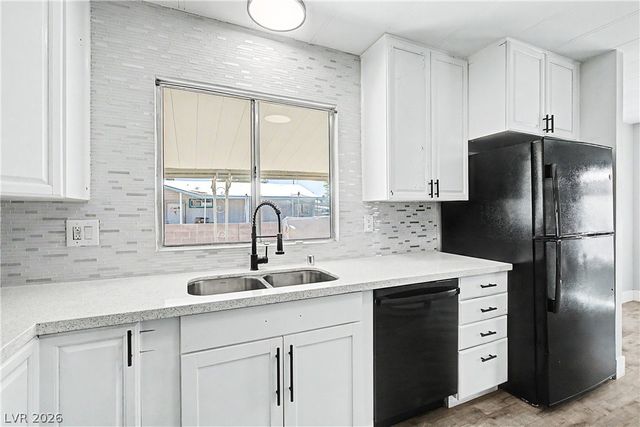 3650 Arbolado Drive, Las Vegas, NV 89121