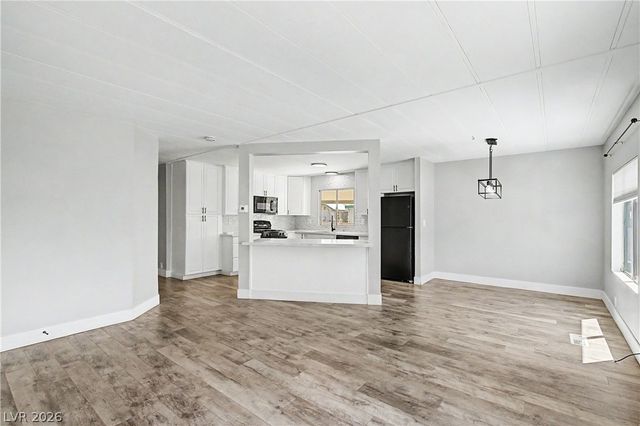3650 Arbolado Drive, Las Vegas, NV 89121