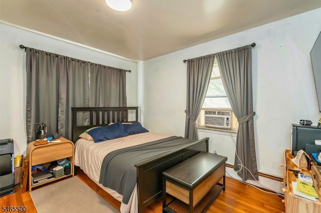 1 Alexander Ave, Wanaque Boro, NJ 07420