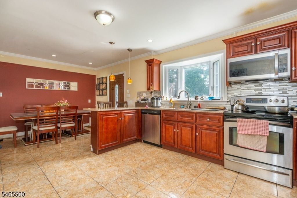 1 Alexander Ave, Wanaque Boro, NJ 07420 — photo 5
