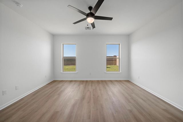 710 Blue Sky Place, Beasley, TX 77417