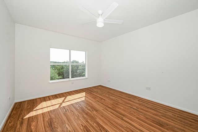 8302 N Madrone TRL, Austin, TX 78737