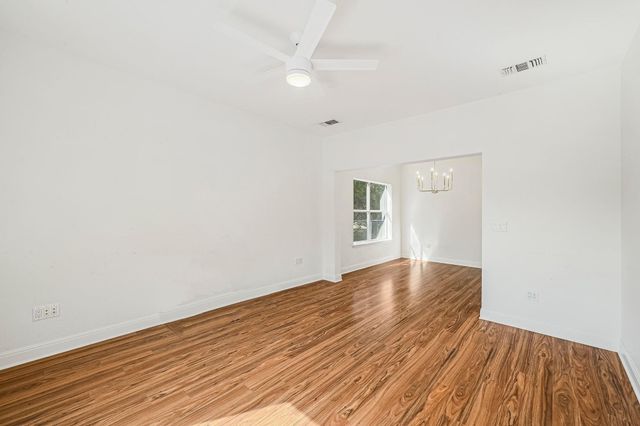 8302 N Madrone TRL, Austin, TX 78737