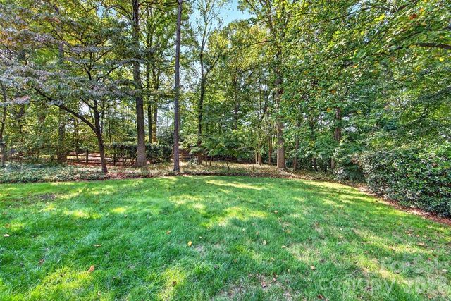 5919 Derry Hill Place, Charlotte, NC 28277