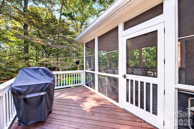 5919 Derry Hill Place, Charlotte, NC 28277