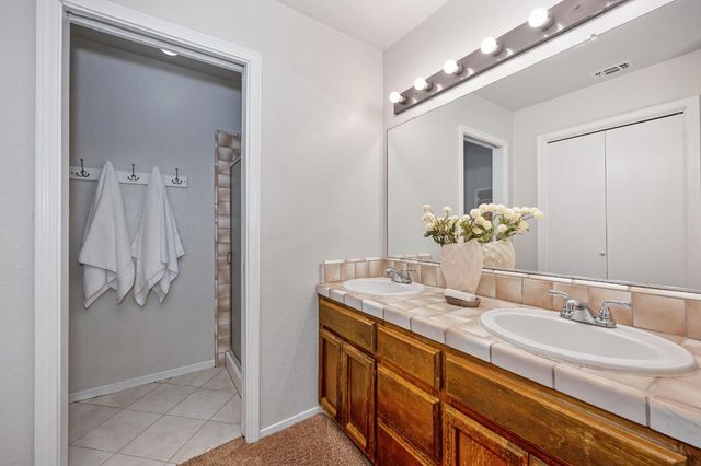 7452 Santa Susana Way, Fair Oaks, CA 95628