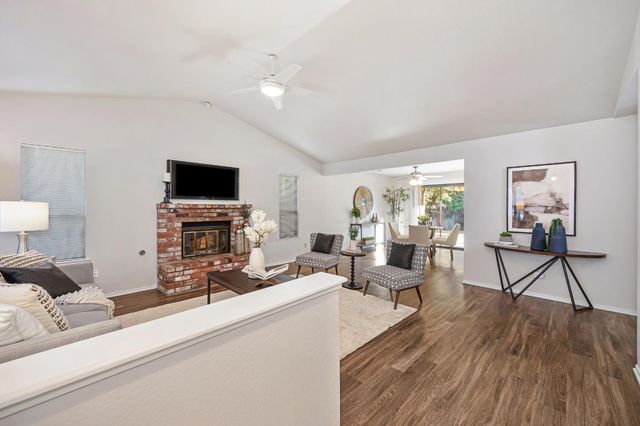 7452 Santa Susana Way, Fair Oaks, CA 95628