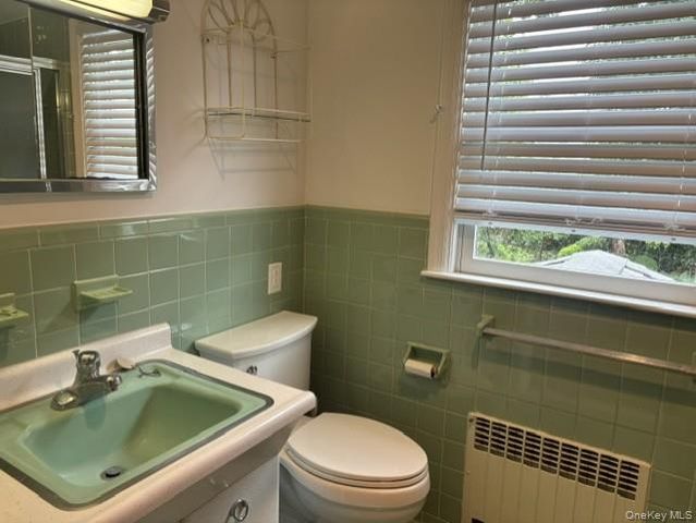 126 Hillside Avenue, Manhasset, NY 11030