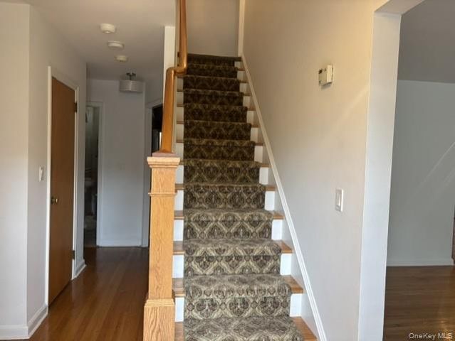 126 Hillside Avenue, Manhasset, NY 11030