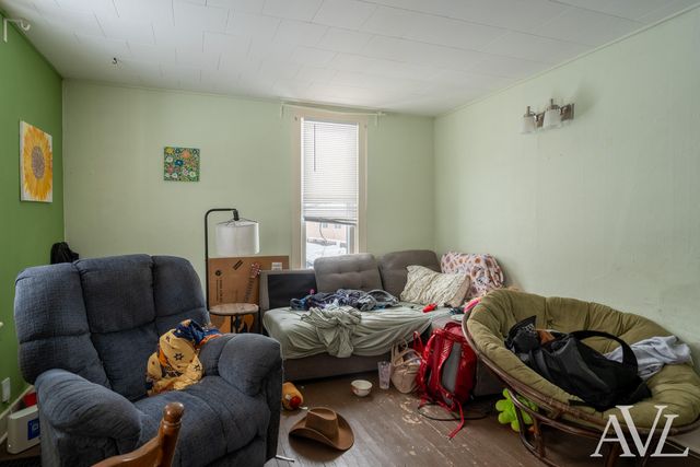 117 Deloney Avenue Sw, City Of Grand Rapids, MI 49504